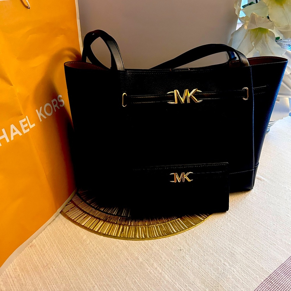 Michael Kors bag